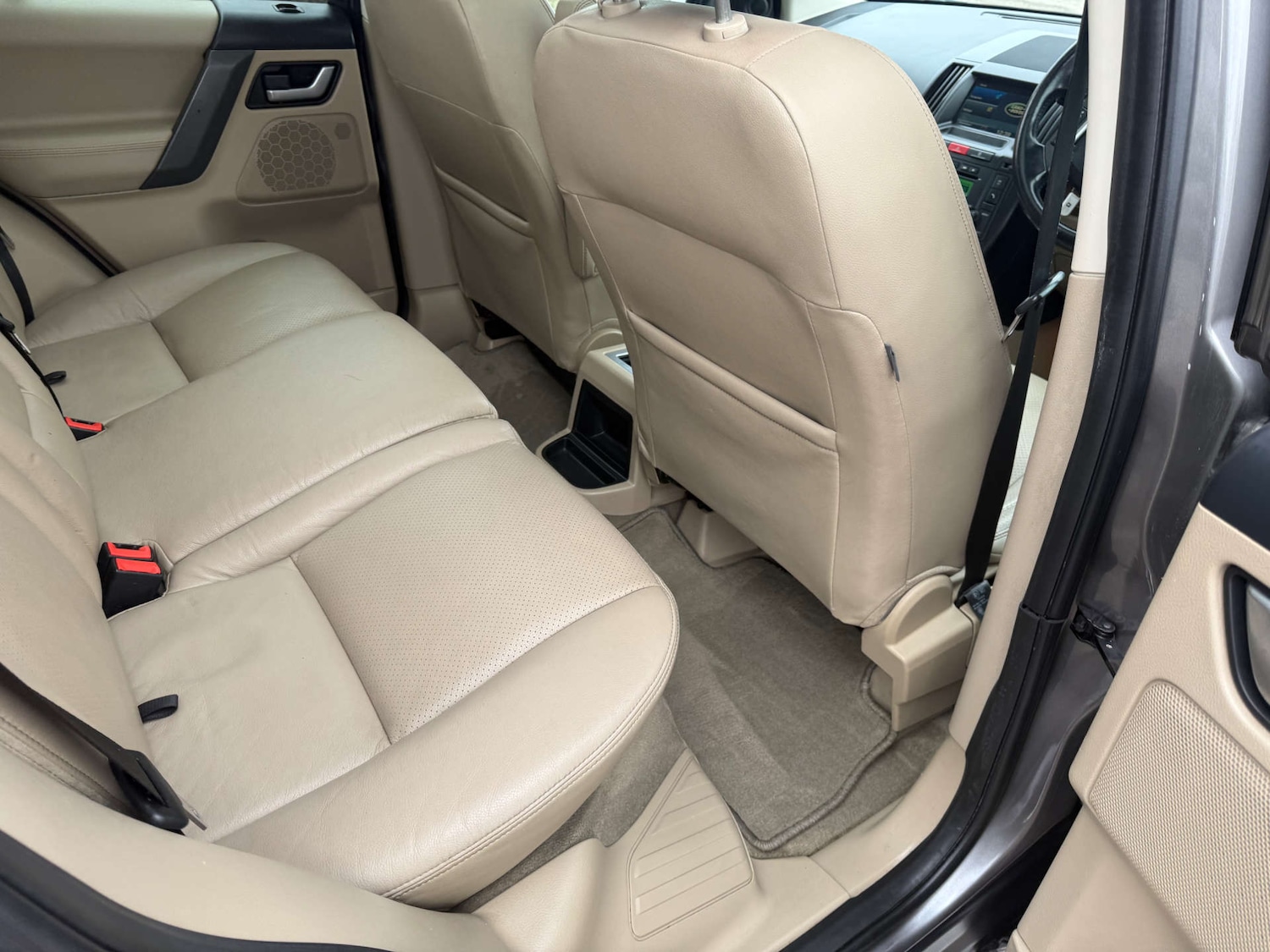 Used Land Rover Freelander 2010 for sale - 77844652: Photo 23