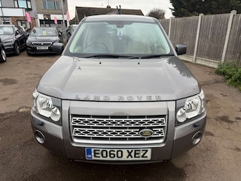 Used Land Rover Freelander 2010 for sale - 77844652: Photo