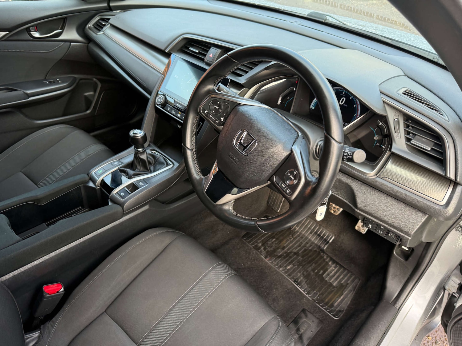 Used Honda Civic 2018 for sale - 77385519: Photo 25