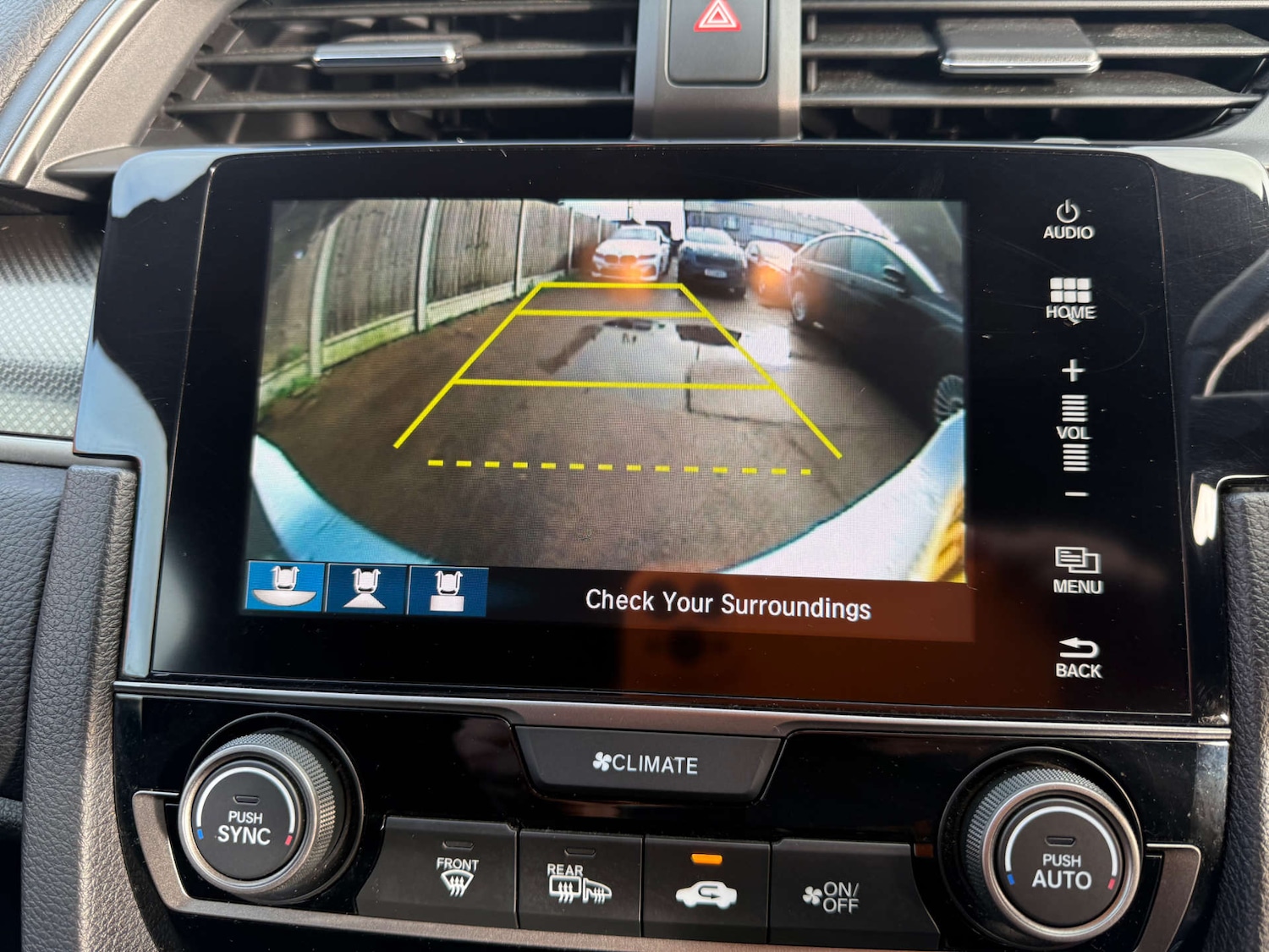 Used Honda Civic 2018 for sale - 77385519: Photo 32