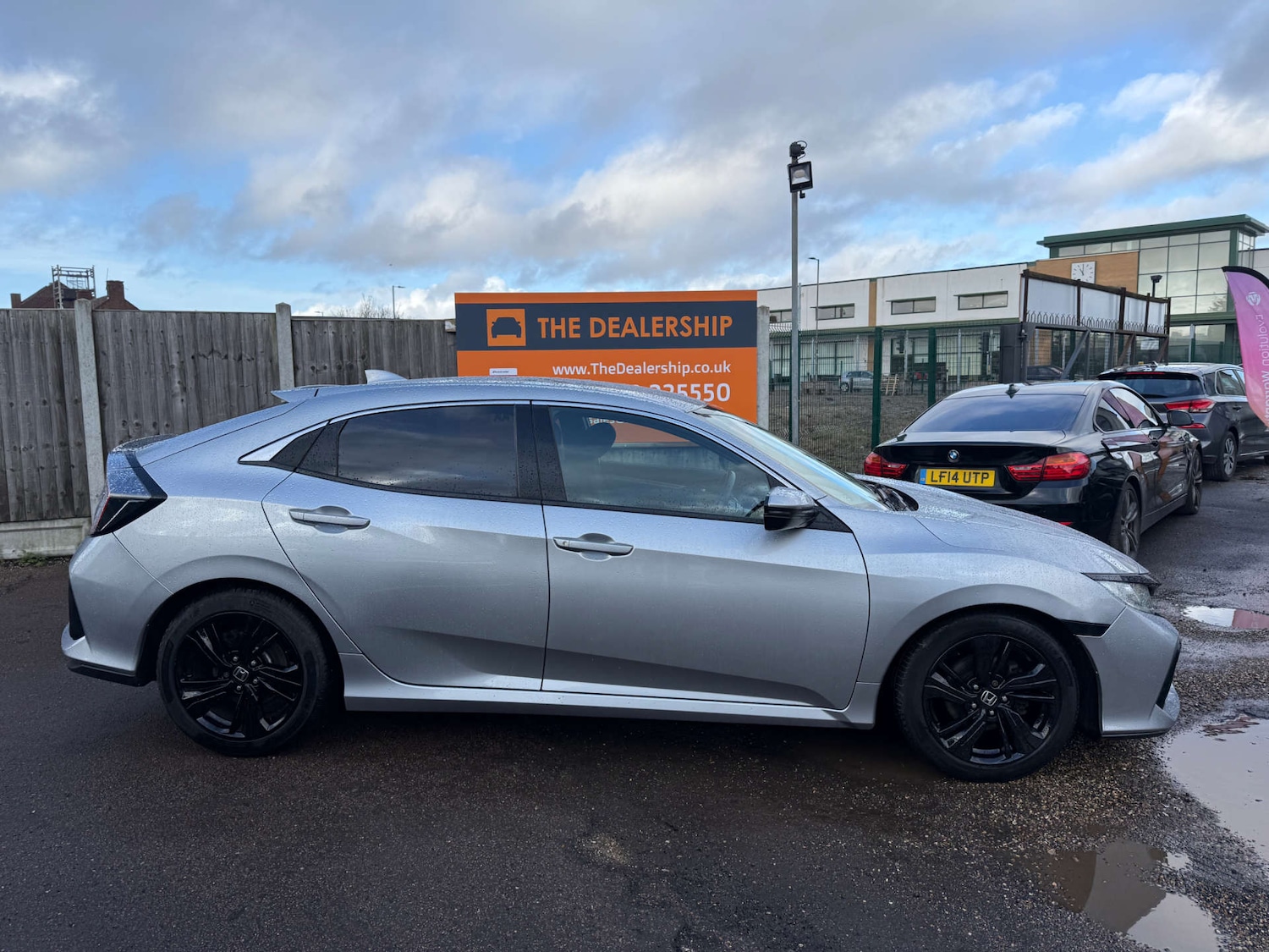 Used Honda Civic 2018 for sale - 77385519: Photo 7