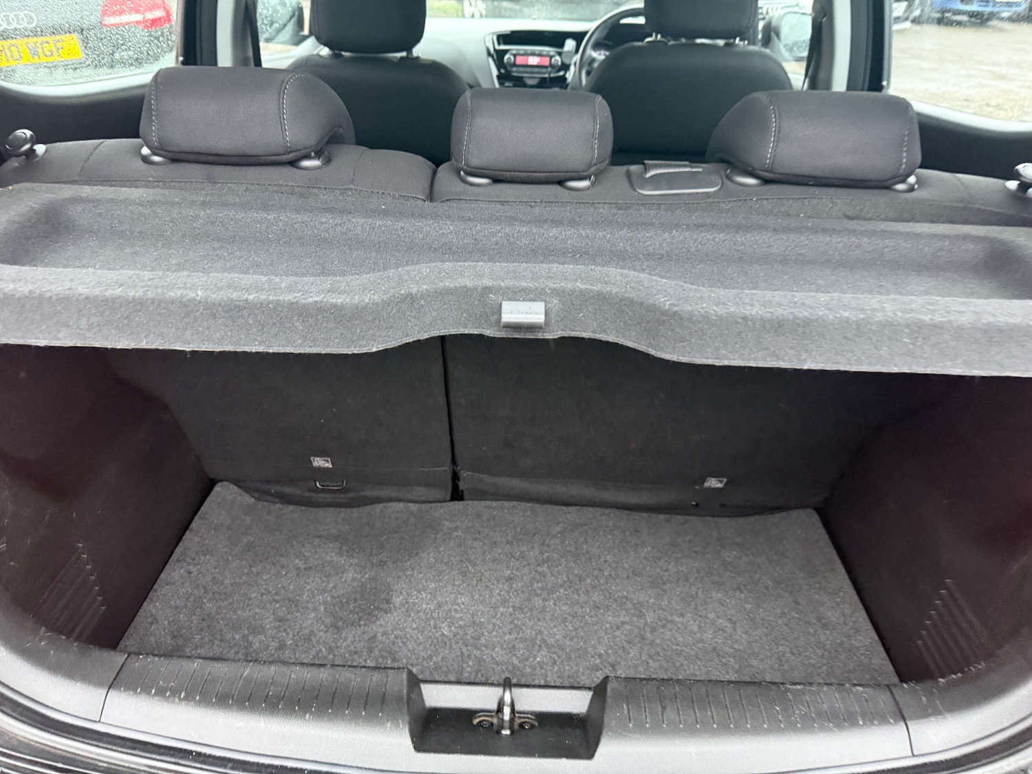 Used Vauxhall Viva 2016 for sale - 77643162: Photo 16