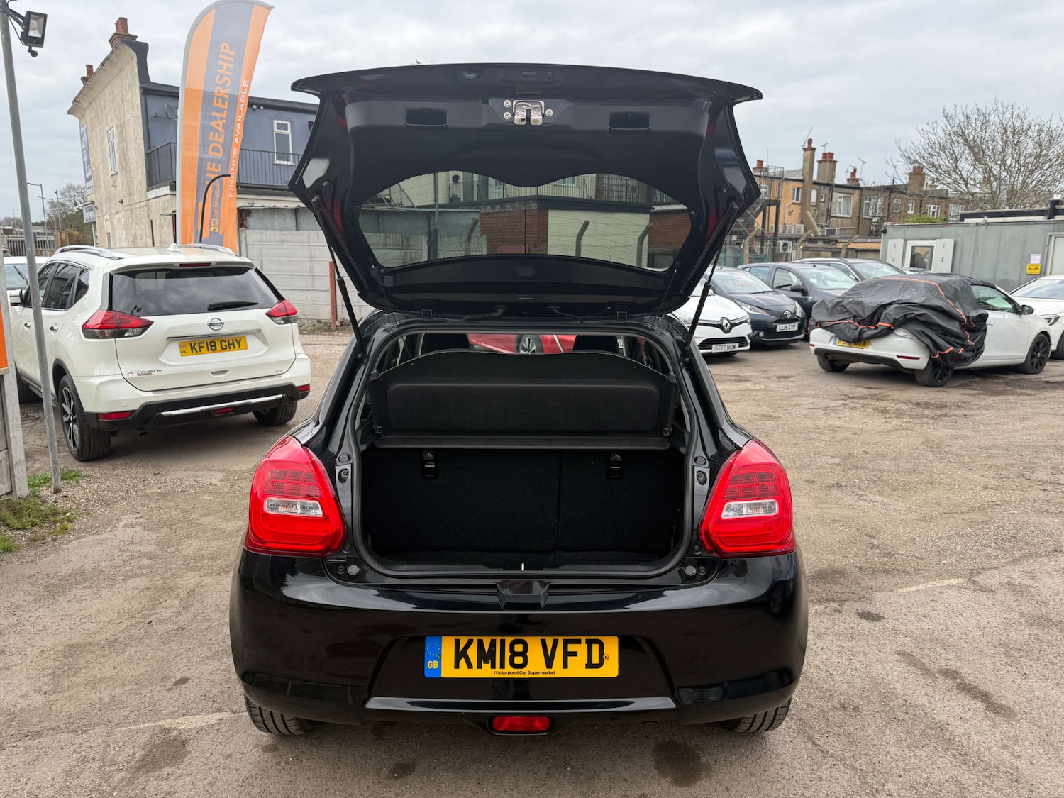 Used Suzuki Swift 2018 for sale - 78083558: Photo 13