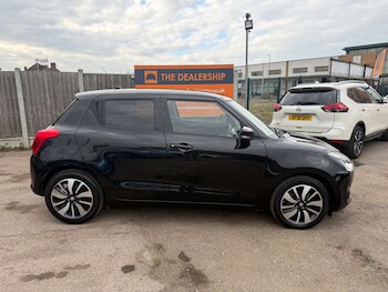 Used Suzuki Swift 2018 for sale - 78083558: Photo