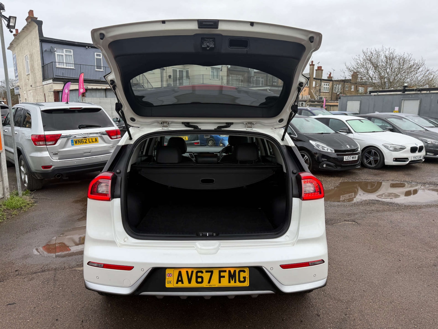 Used Kia Niro 2017 for sale - 76859429: Photo 12