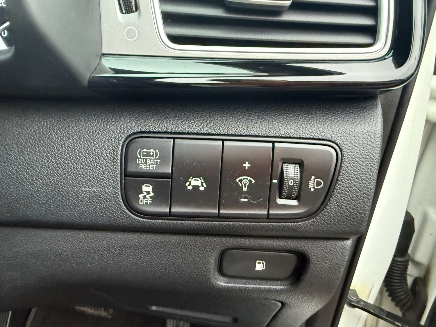 Used Kia Niro 2017 for sale - 76859429: Photo 27