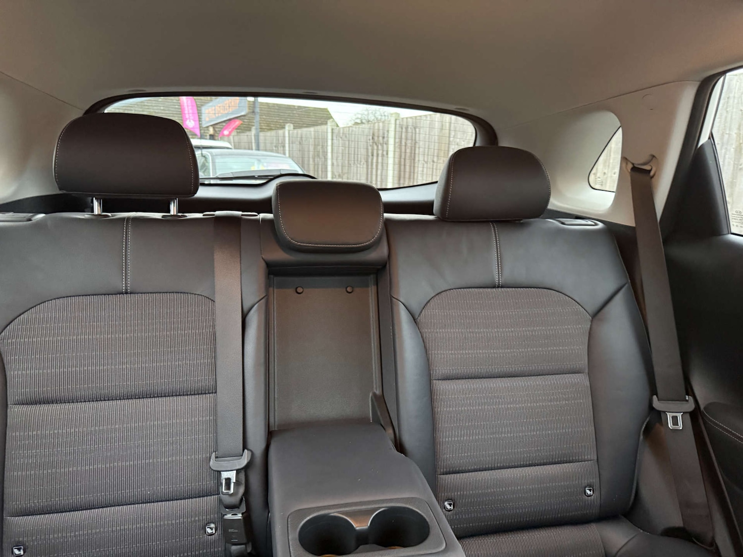 Used Kia Niro 2017 for sale - 76859429: Photo 28