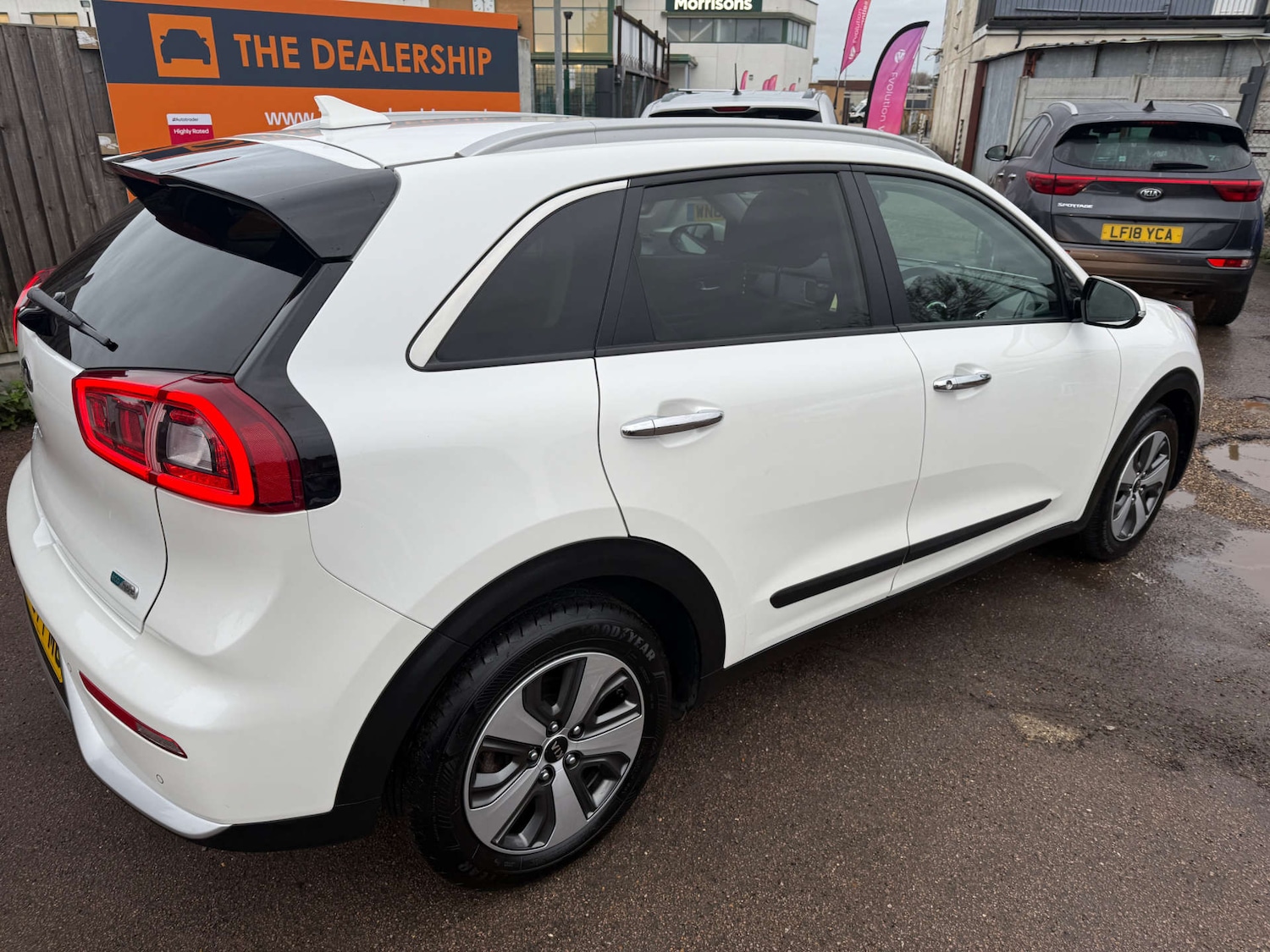 Used Kia Niro 2017 for sale - 76859429: Photo 8