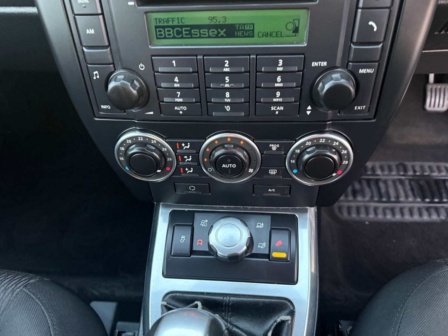 Used Land Rover Freelander 2011 for sale - 77446402: Photo 30