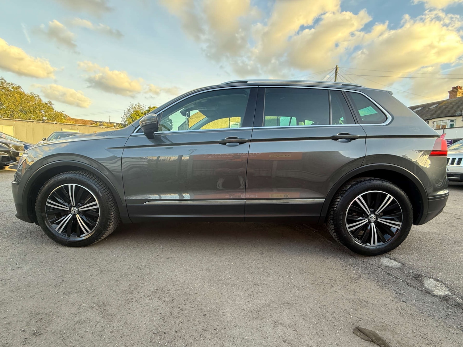 Used Volkswagen Tiguan 2018 for sale - 76278478: Photo 15
