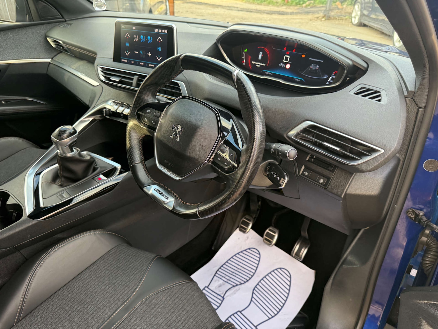 Used Peugeot 3008 2017 for sale - 77590604: Photo 17