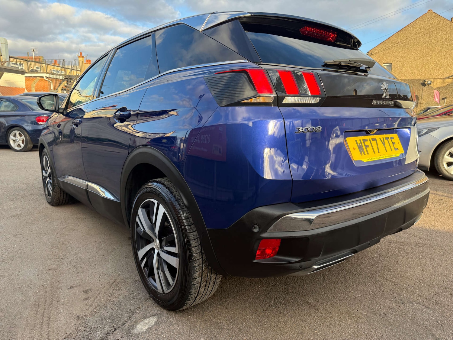Used Peugeot 3008 2017 for sale - 77590604: Photo 5