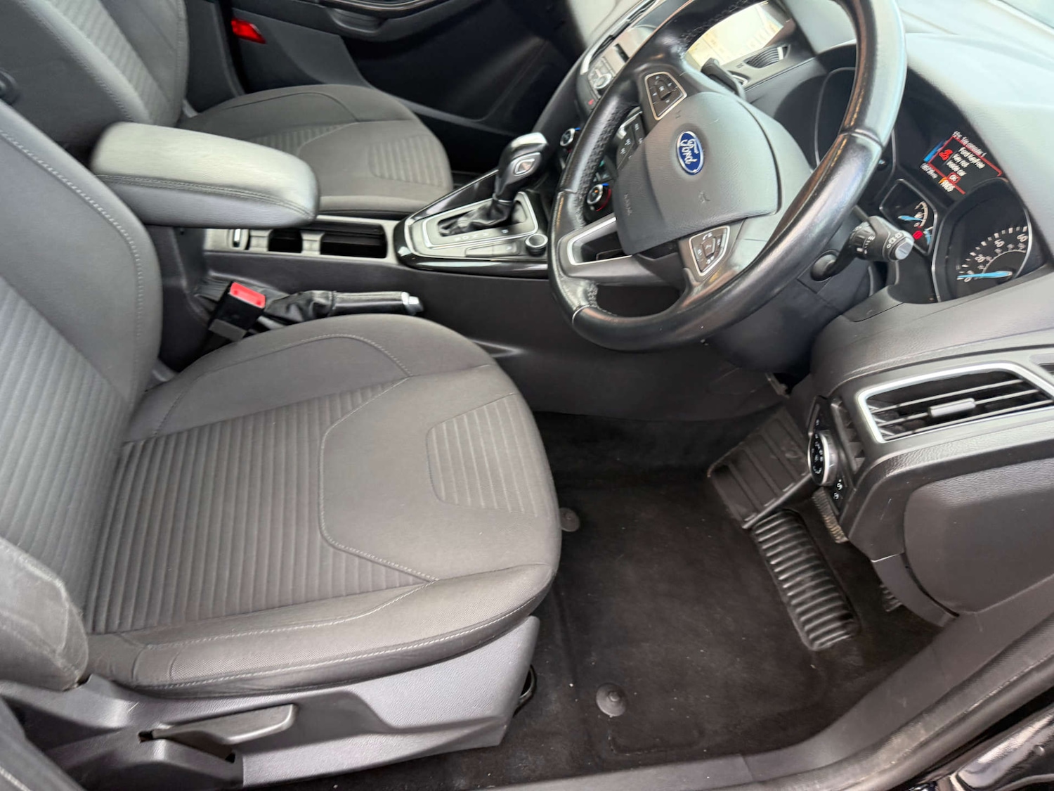 Used Ford Focus 2018 for sale - 76846880: Photo 27