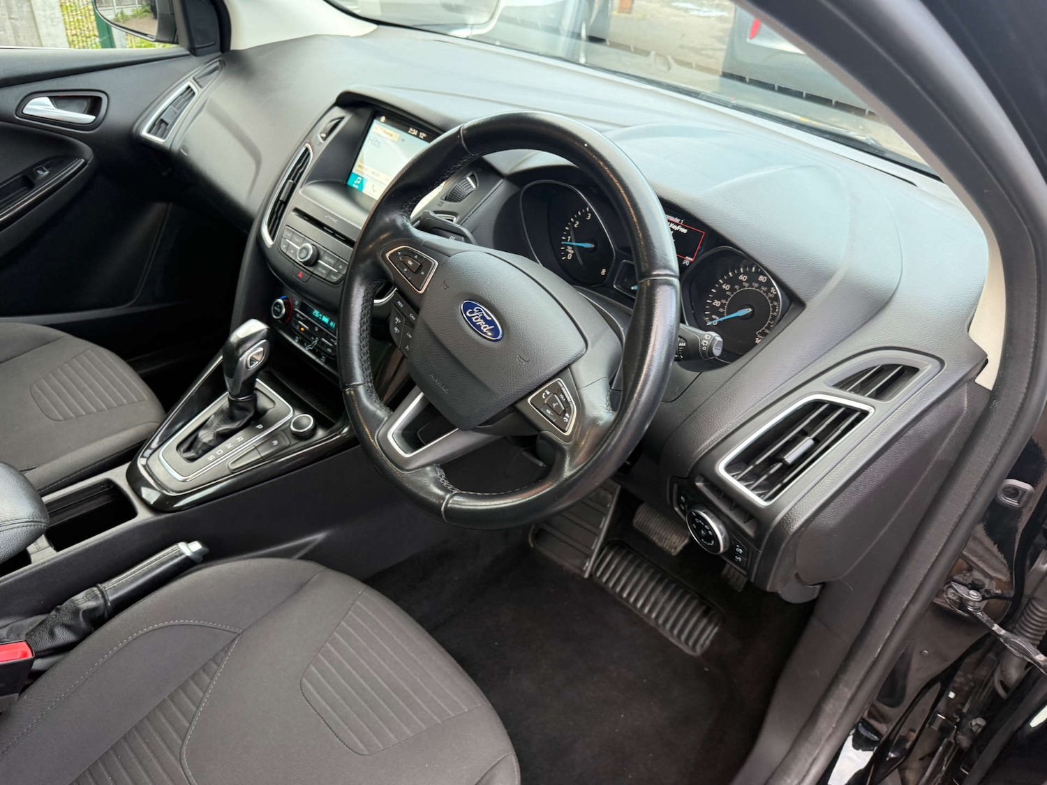Used Ford Focus 2018 for sale - 76846880: Photo 28
