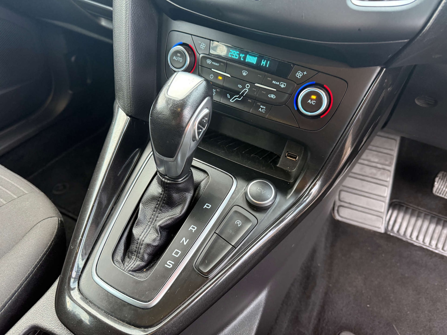 Used Ford Focus 2018 for sale - 76846880: Photo 38