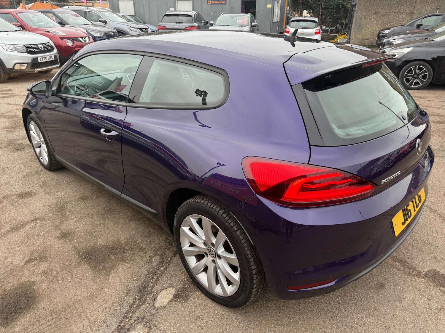 Used Volkswagen Scirocco 2015 for sale - 76507223: Photo 8