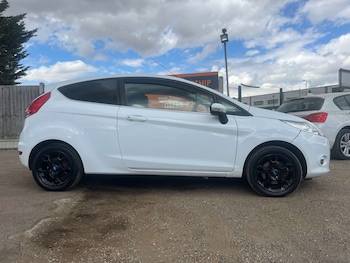 Used Ford Fiesta 2012 for sale - 79538677: Photo