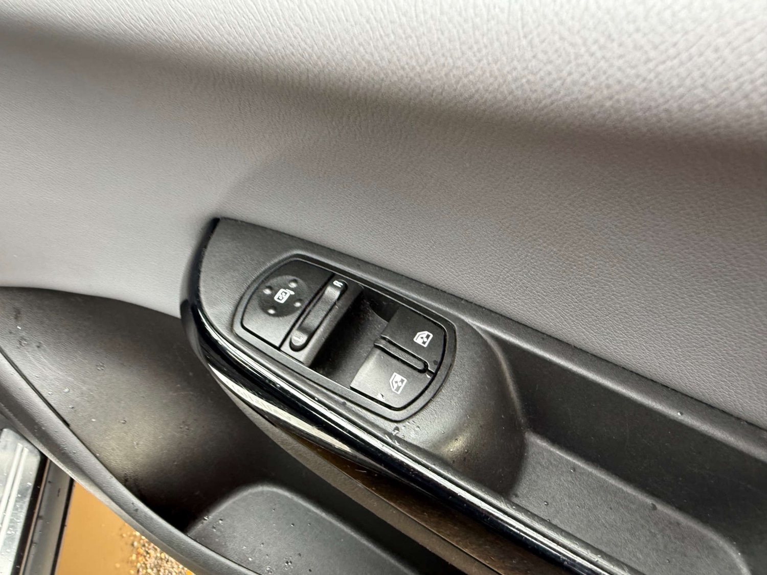 Used Vauxhall Corsa 2017 for sale - 77385515: Photo 19