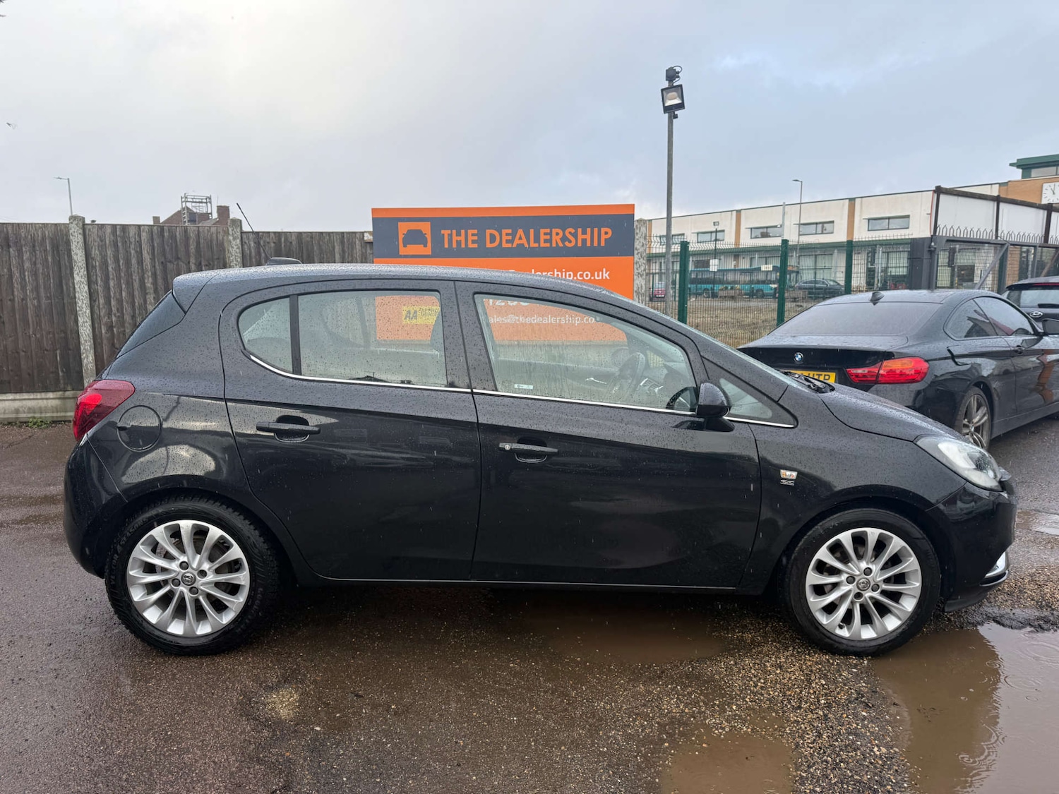 Used Vauxhall Corsa 2017 for sale - 77385515: Photo 3