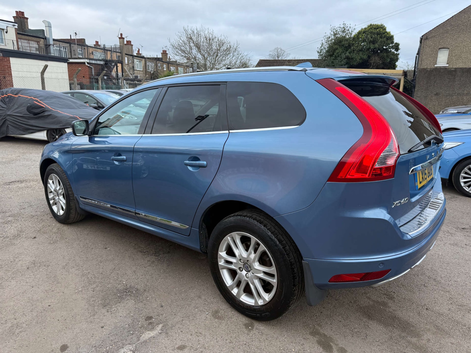 Used Volvo XC60 2015 for sale - 78003807: Photo 10