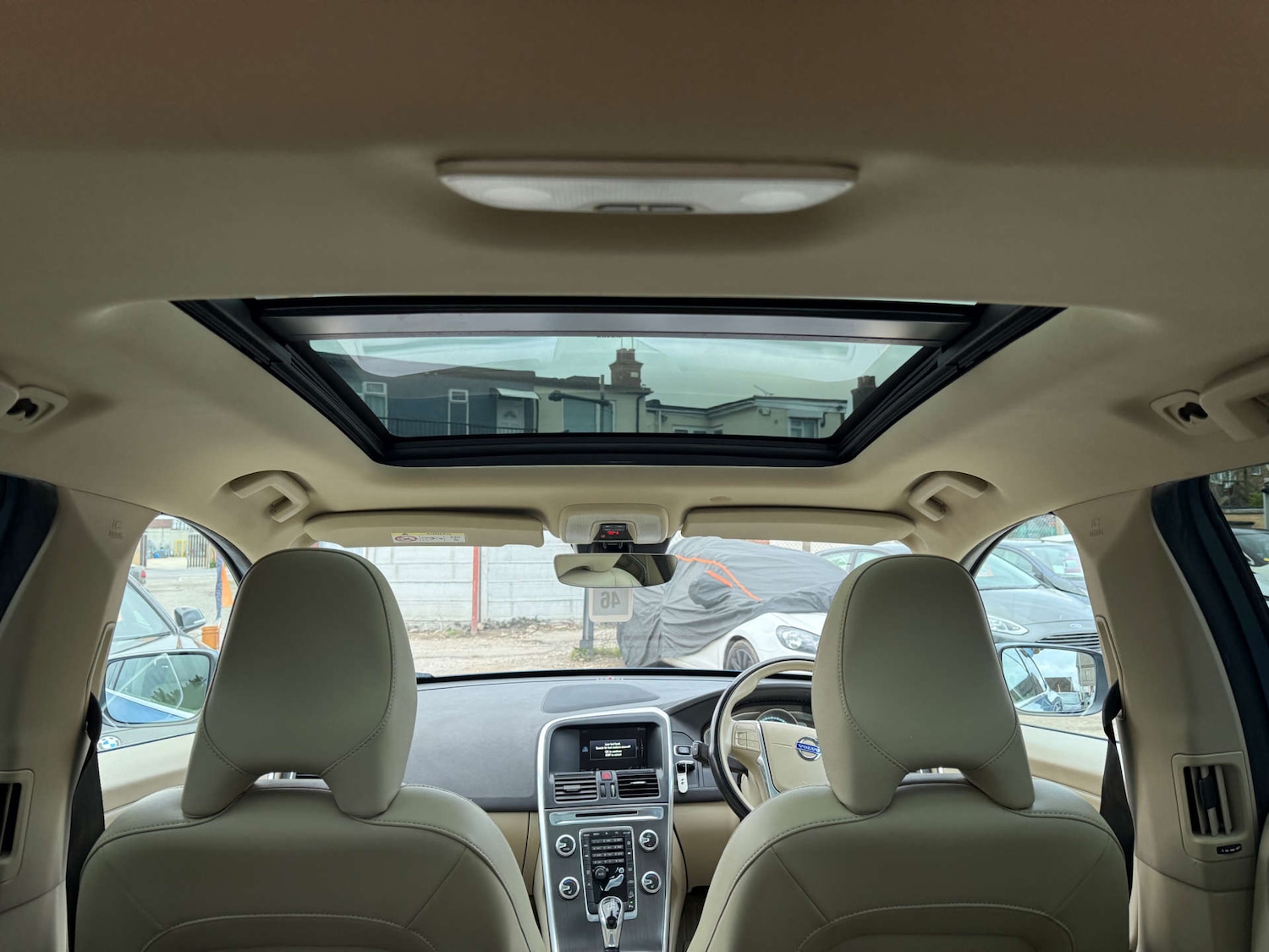 Used Volvo XC60 2015 for sale - 78003807: Photo 15