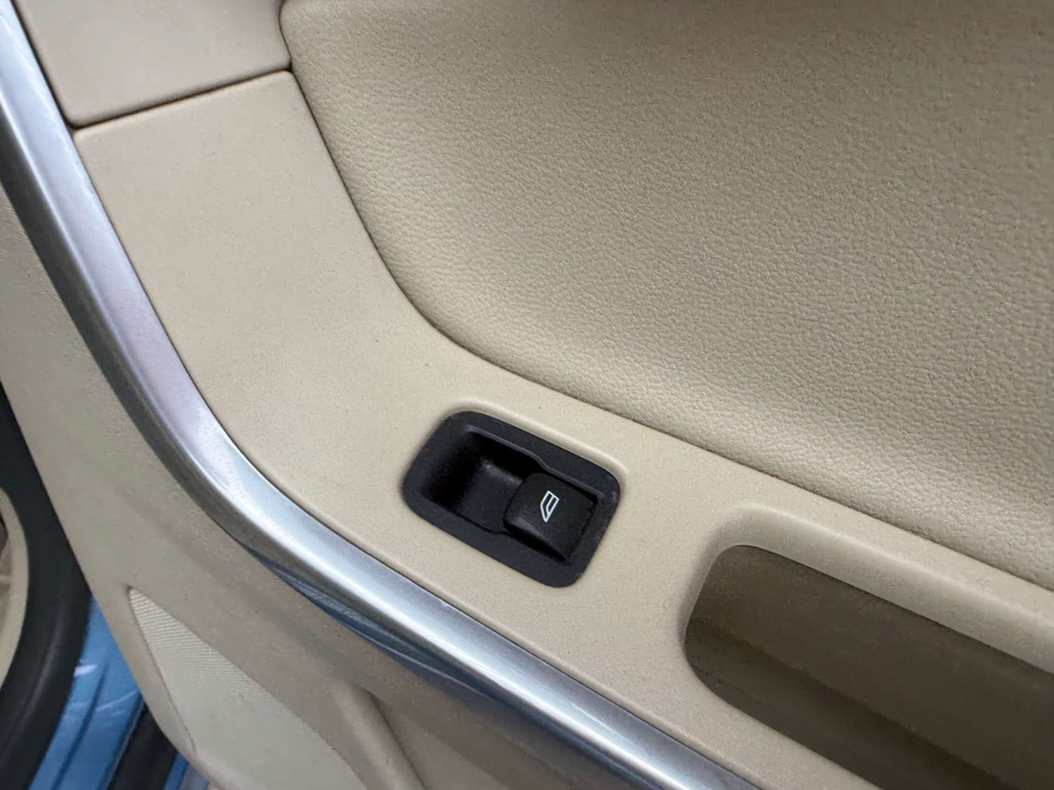 Used Volvo XC60 2015 for sale - 78003807: Photo 23