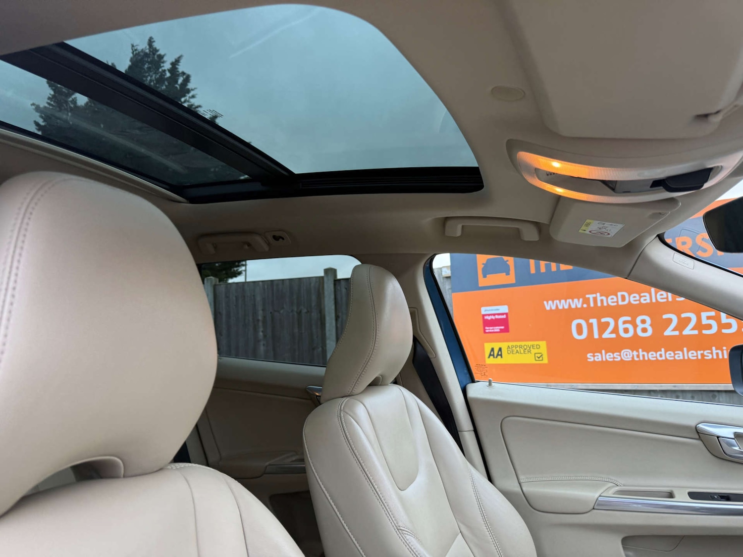 Used Volvo XC60 2015 for sale - 78003807: Photo 38