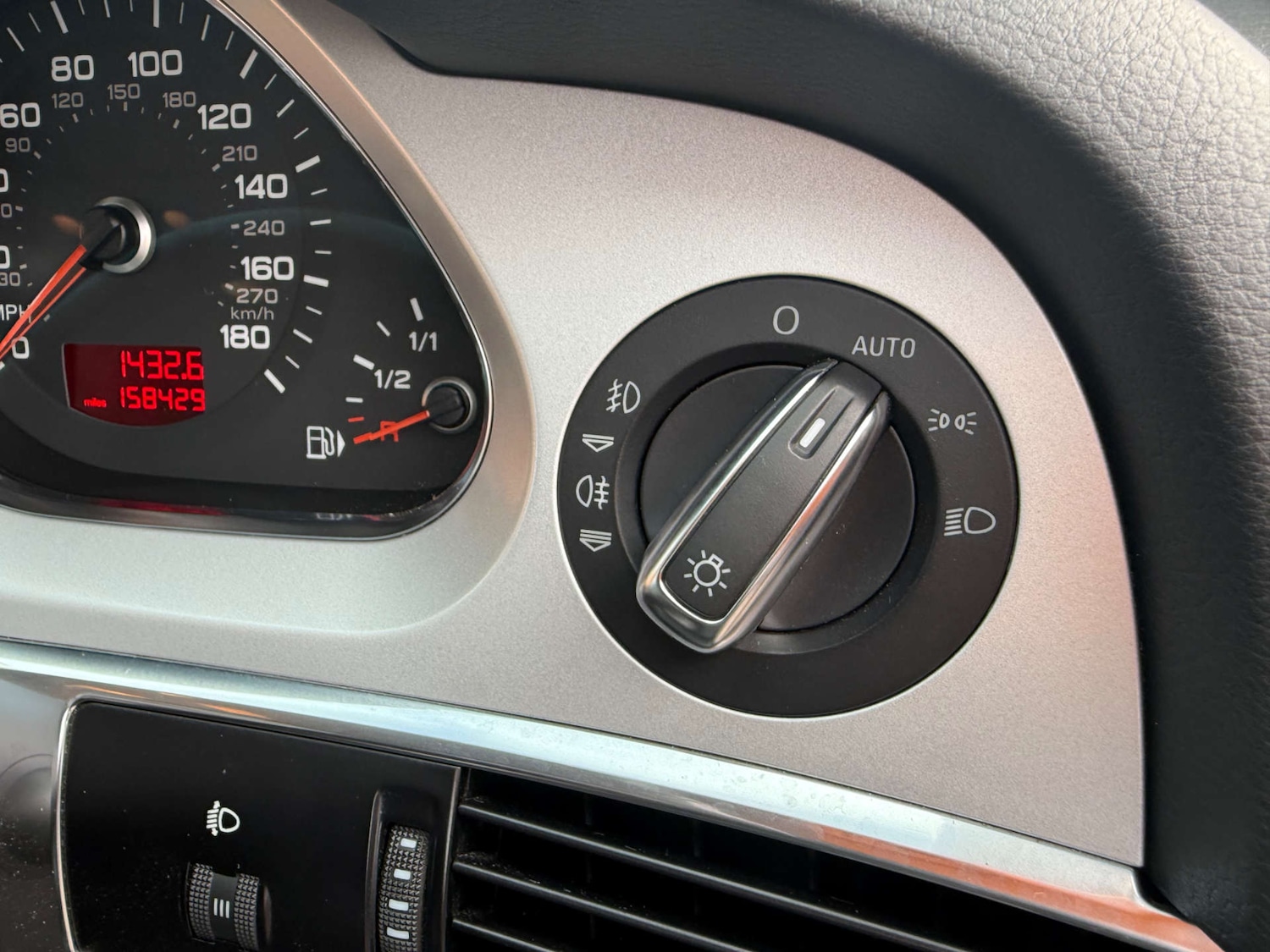 Used Audi A6 2010 for sale - 77688255: Photo 30