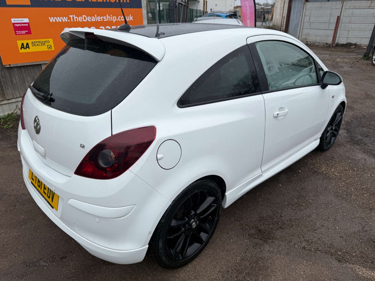 Used Vauxhall Corsa 2011 for sale - 77708231: Photo 8