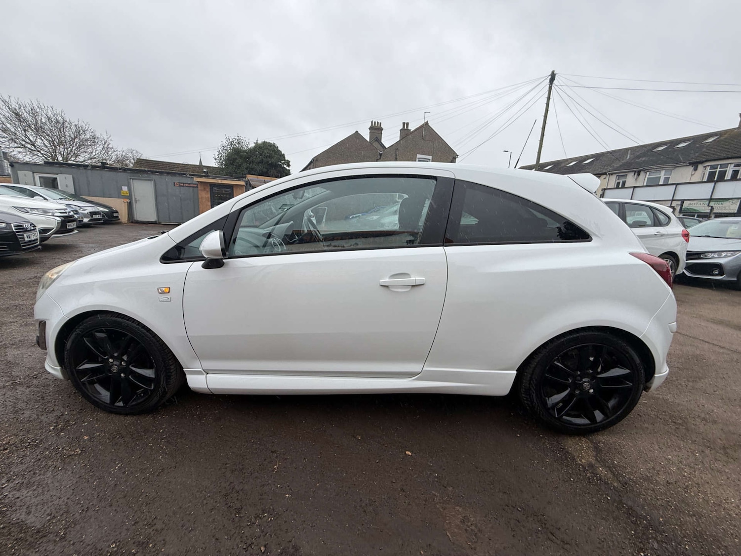 Used Vauxhall Corsa 2011 for sale - 77708231: Photo 9