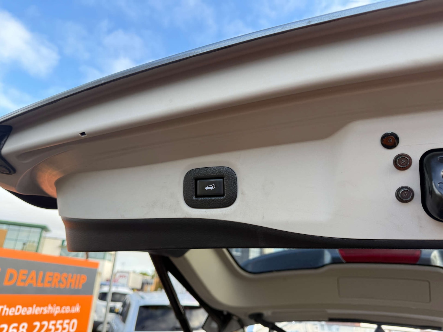 Used Nissan X-Trail 2017 for sale - 76333104: Photo 21