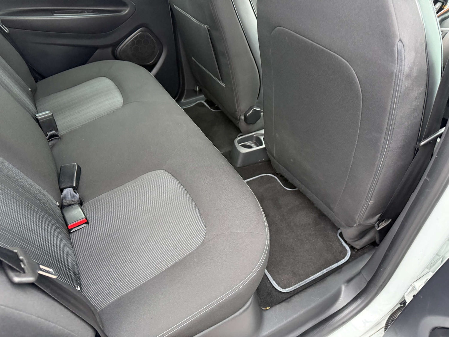 Used Renault Zoe 2018 for sale - 77318489: Photo 15