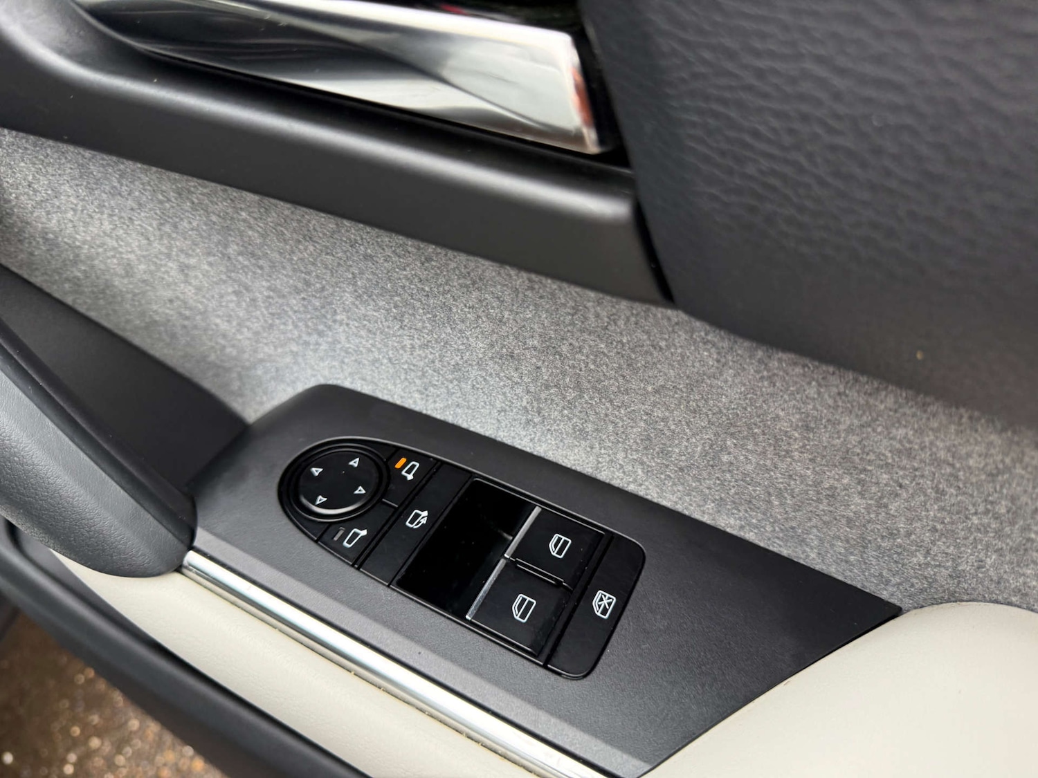 Used Mazda MX-30 2023 for sale - 77299404: Photo 12