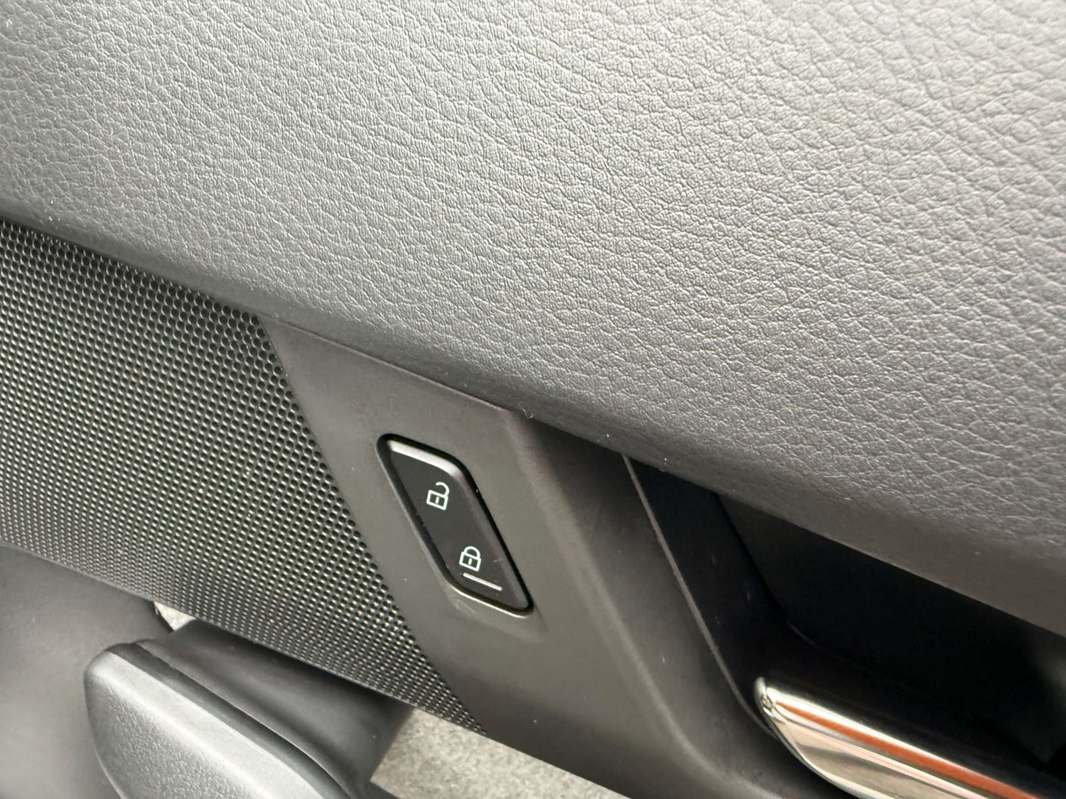 Used Mazda MX-30 2023 for sale - 77299404: Photo 17