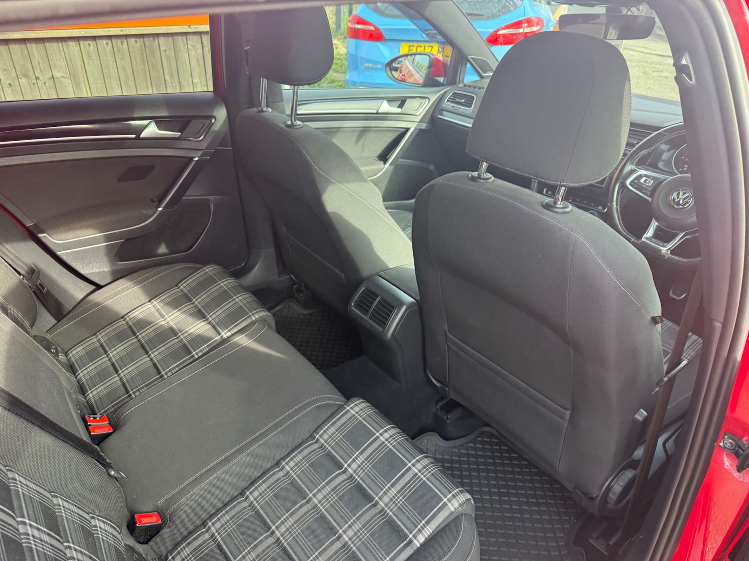 Used Volkswagen Golf 2017 for sale - 77963207: Photo 16