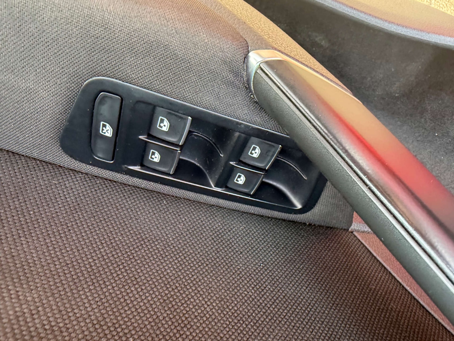 Used Volkswagen Golf 2017 for sale - 77963207: Photo 21