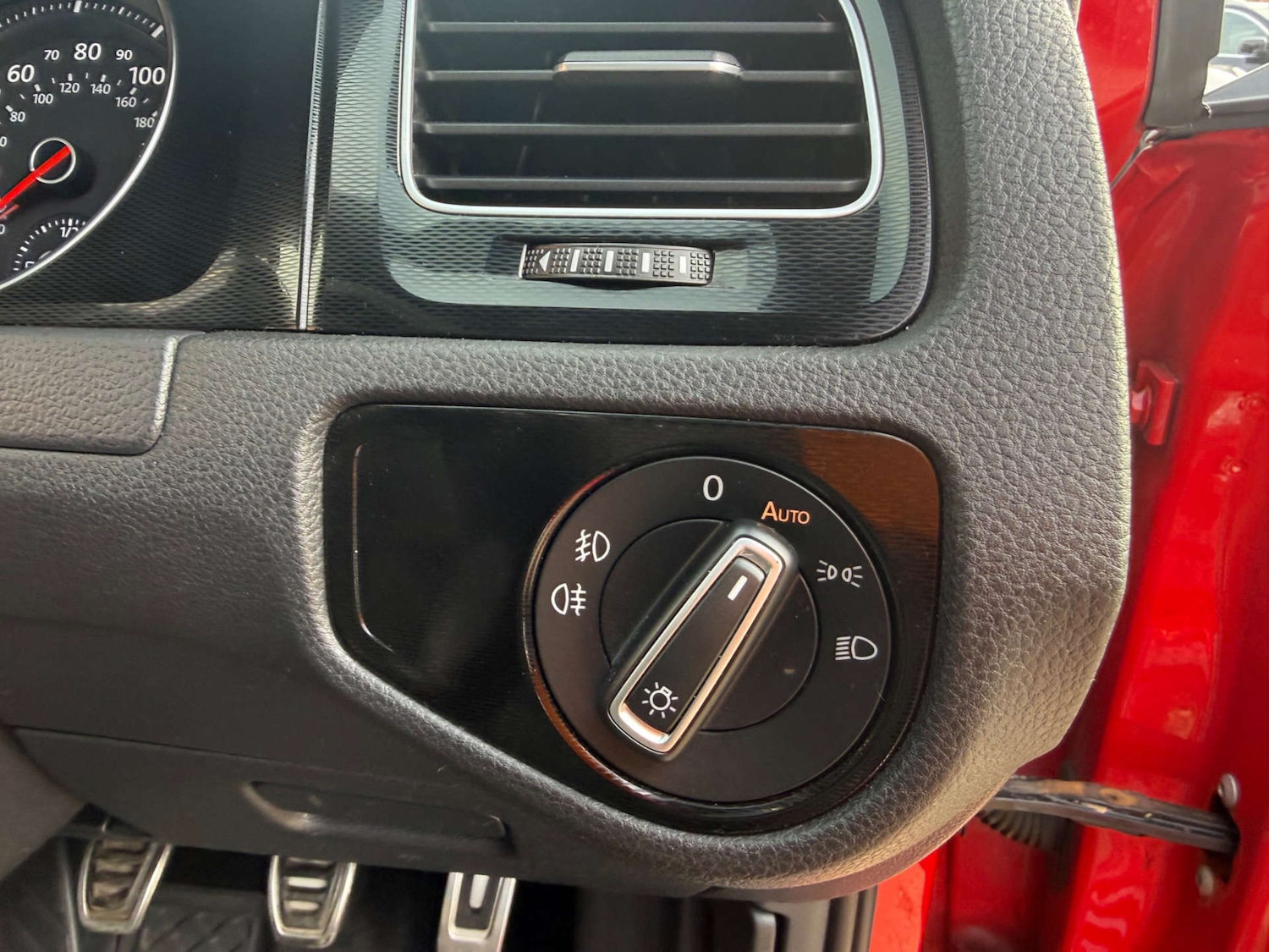 Used Volkswagen Golf 2017 for sale - 77963207: Photo 31