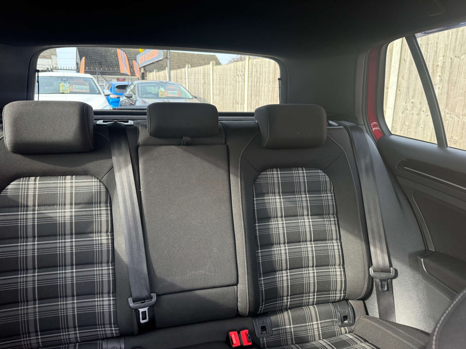 Used Volkswagen Golf 2017 for sale - 77963207: Photo 32