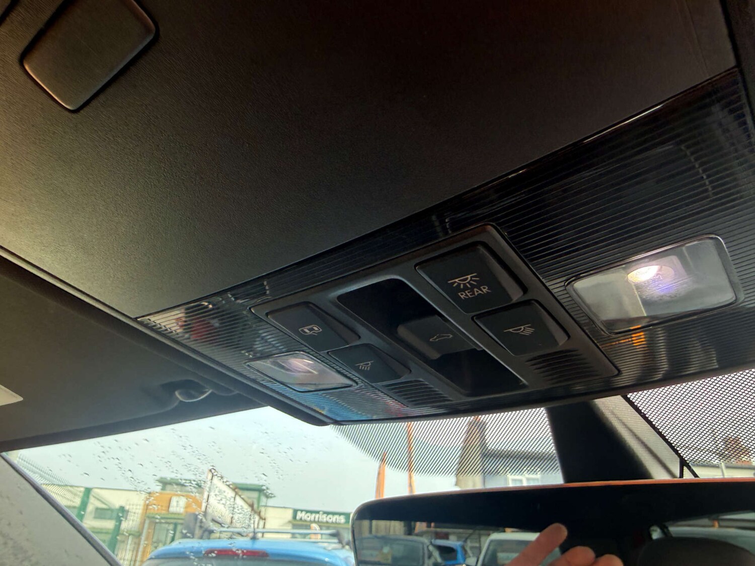 Used Volkswagen Golf 2017 for sale - 77963207: Photo 42