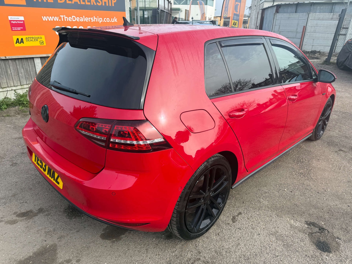 Used Volkswagen Golf 2017 for sale - 77963207: Photo 8