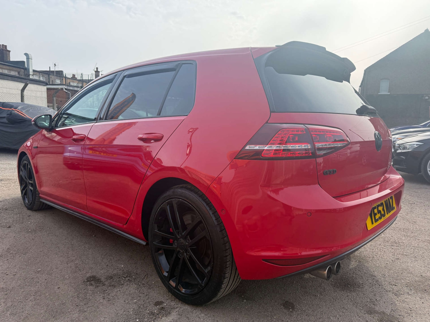 Used Volkswagen Golf 2017 for sale - 77963207: Photo 9