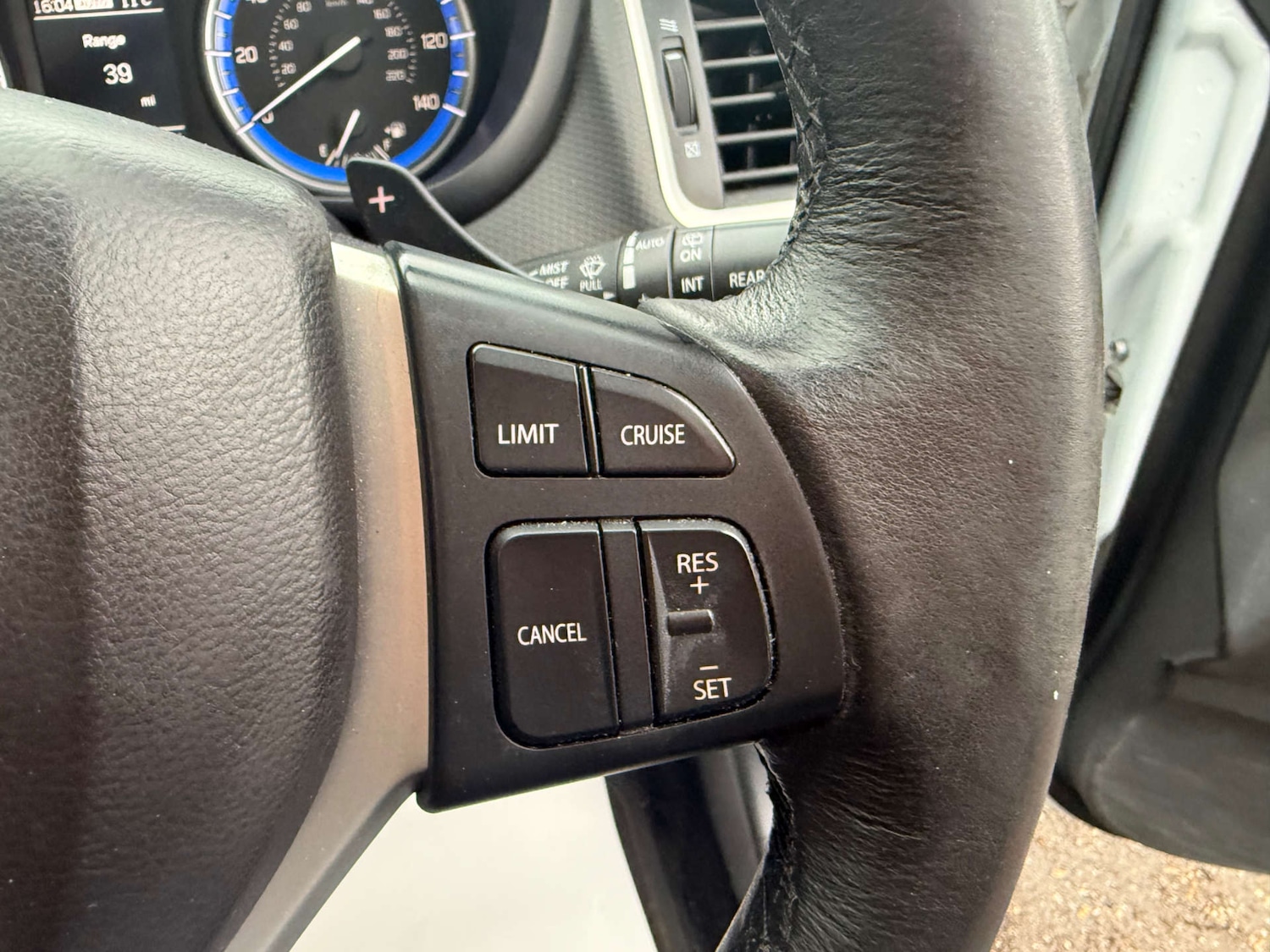 Used Suzuki SX4 S-Cross 2013 for sale - 77643161: Photo 32