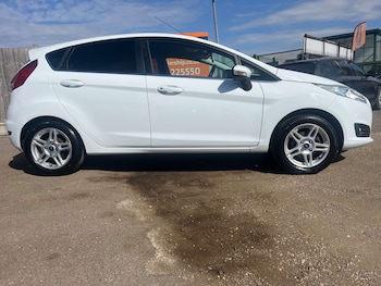 Used Ford Fiesta 2013 for sale - 79474128: Photo