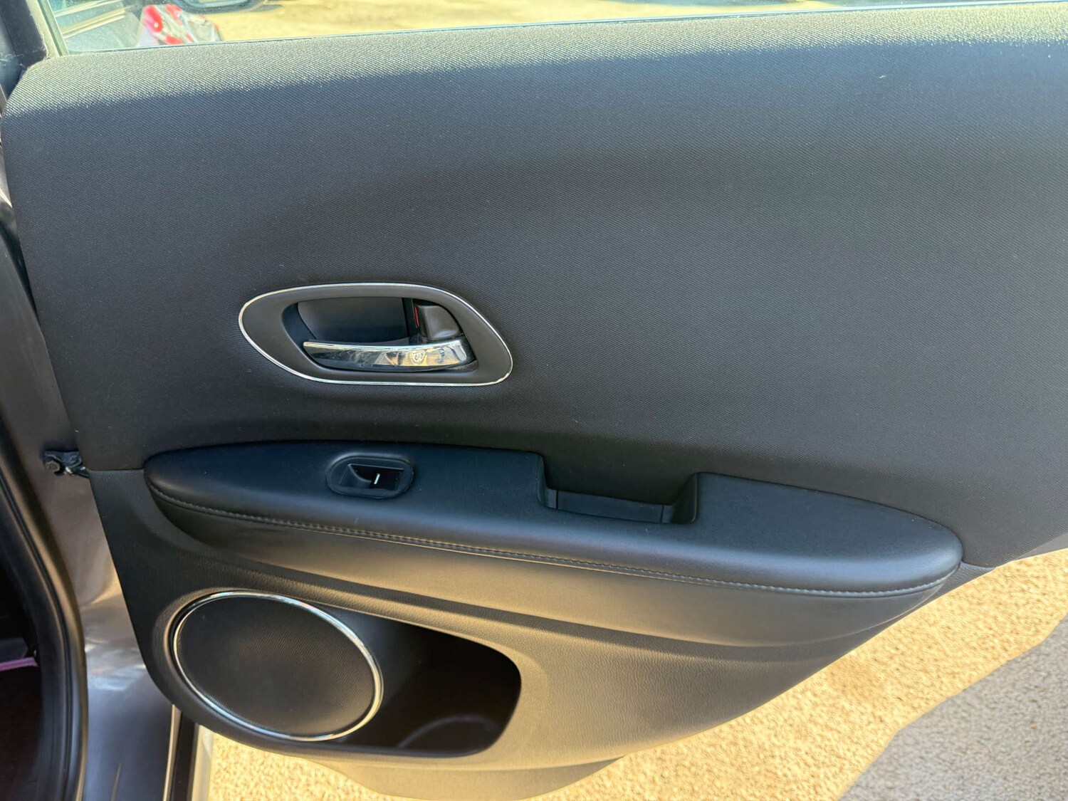 Used Honda HR-V 2015 for sale - 78056719: Photo 17