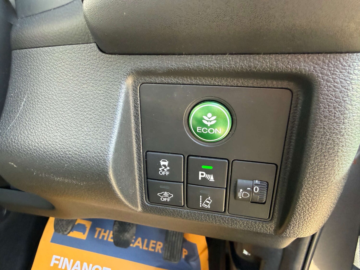 Used Honda HR-V 2015 for sale - 78056719: Photo 24