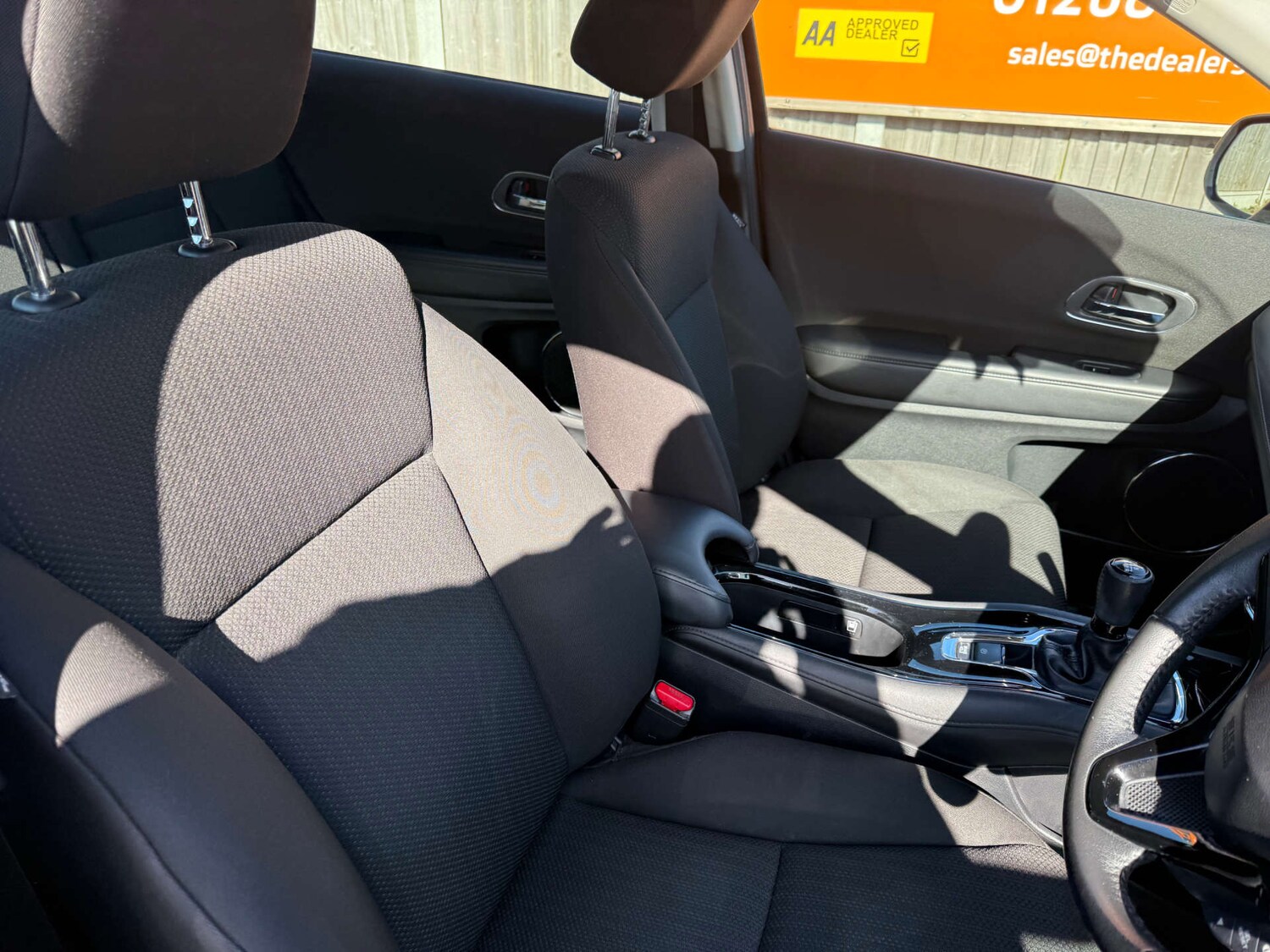 Used Honda HR-V 2015 for sale - 78056719: Photo 26