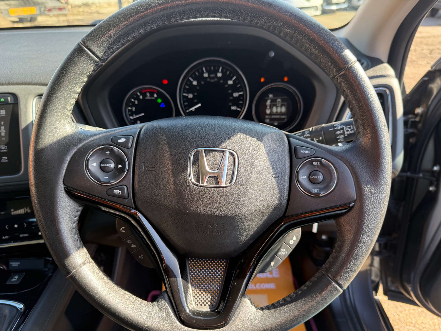 Used Honda HR-V 2015 for sale - 78056719: Photo 29
