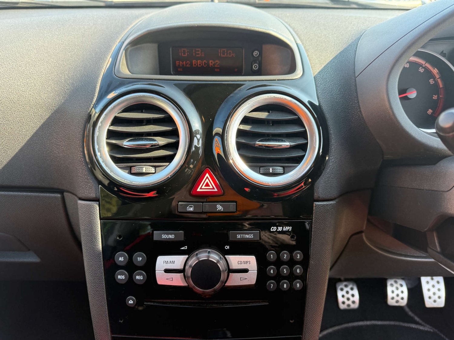 Used Vauxhall Corsa 2012 for sale - 77946356: Photo 29