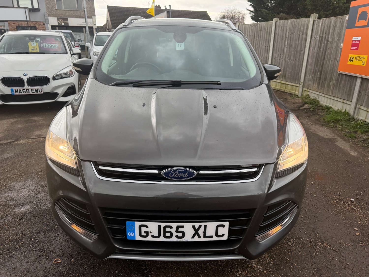 Used Ford Kuga 2015 for sale - 77704043: Photo 2