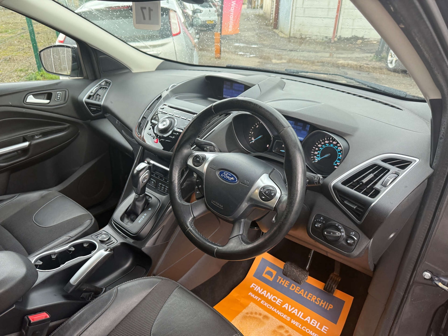 Used Ford Kuga 2015 for sale - 77704043: Photo 24